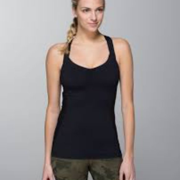 Lululemon Core Kicker Tank in Black - Picture 2 of 4